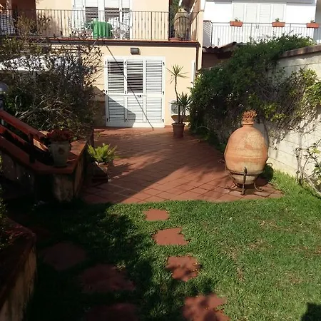 Lejlighed Mazzaforno House *